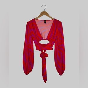 Windsor Groovy Tie-Back Crop Top